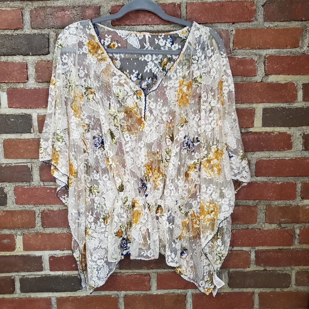 Free People Lace Top M